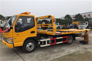 兖州哪里有拖车服务